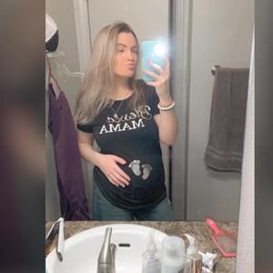 Meet your Posher, Mikala